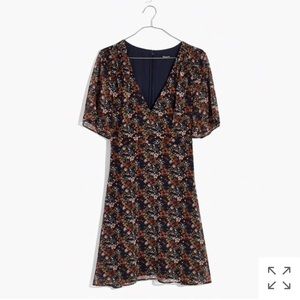 Orchard flutter-sleeve dress in prairie blossoms